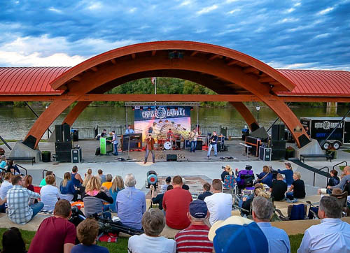 Music fans enjoy an outdoor concert at the Riverfront Pavilion in downtown Hastings. (Photo by Kelly Karnish, Kix Photography, via City of Hastings)