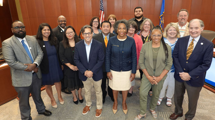 All-female city council makes history in Minnesota