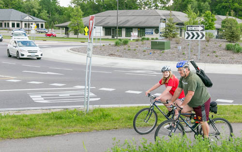 Using federal funding that came through the Regional Solicitation process, Dakota County reconstructed the intersection at 185th St. and Kenwood Trail to include a multi-lane roundabout and pedestrian/bicycle trails.