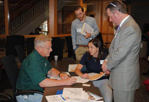 MCES staff met with individual city staff to discuss municipal wastewater rates for 2018 at the annual budget forums.