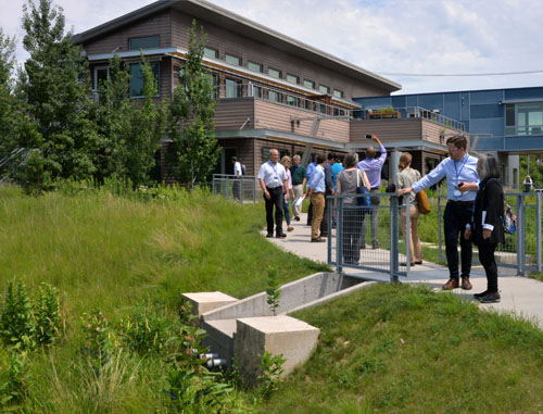 MCES and the Mississippi Watershed Management Organization co-hosted a mobile tour of innovative stormwater management sites in the region. Pictured here is the watershed organization’s headquarters in Minneapolis.