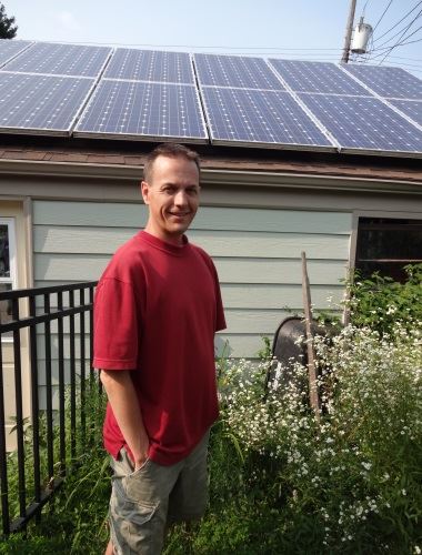 <div class='lb-heading'>Solar Panels - Single-Family Residential </div><div class='lb-text'>Falcon Height’s Mayor, Peter Lindstrom,  Mayor Lindstrom has been a champion for solar in the City.  Mayor Lindstrom’s home was the first residential building in the city to have solar panels.  </div>