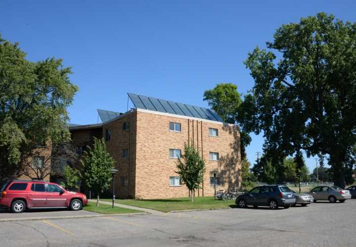 <div class='lb-heading'>Solar Panels - Multi-Family Residential </div><div class='lb-text'>Within the City there are solar installations on single-family, multi-family, and City-owned buildings. </div>