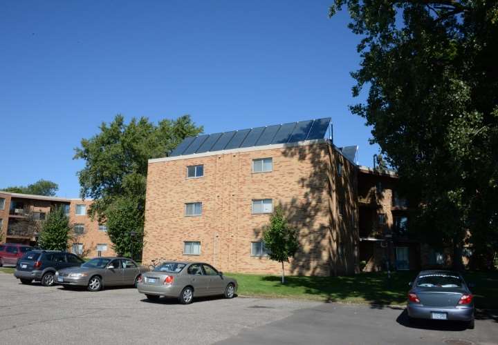 <div class='lb-heading'>Solar Panels - Multi-Family Residential 2</div><div class='lb-text'>Solar panels are on the roof an apartment complex at Fairview and Larpenteur in Falcon Heights.</div>