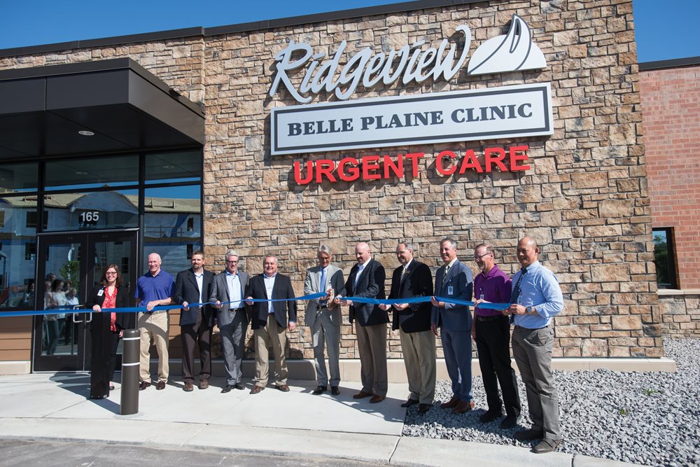 <div class='lb-heading'>Grand Opening of Ridgeview Belle Plaine Clinic (2017) </div><div class='lb-text'>The Ridgeview Health Campus has 13,000 sq. ft. of medical clinic, 10,000 sq. ft. of wellness space, and 55 senior apartment units.</div>